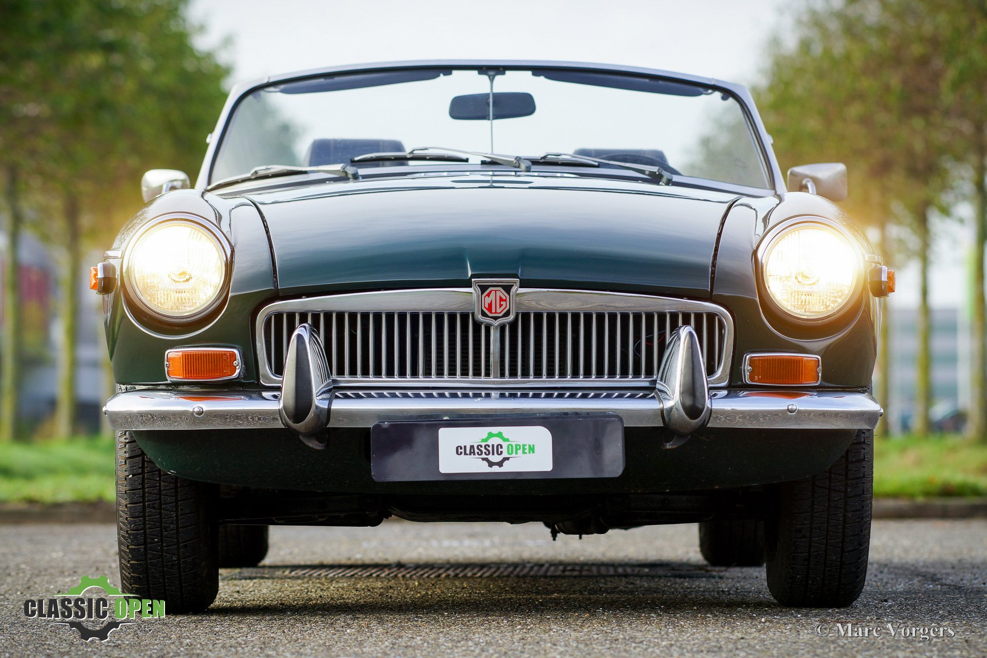 794-mg-mgb-roadster-1800-2.jpg
