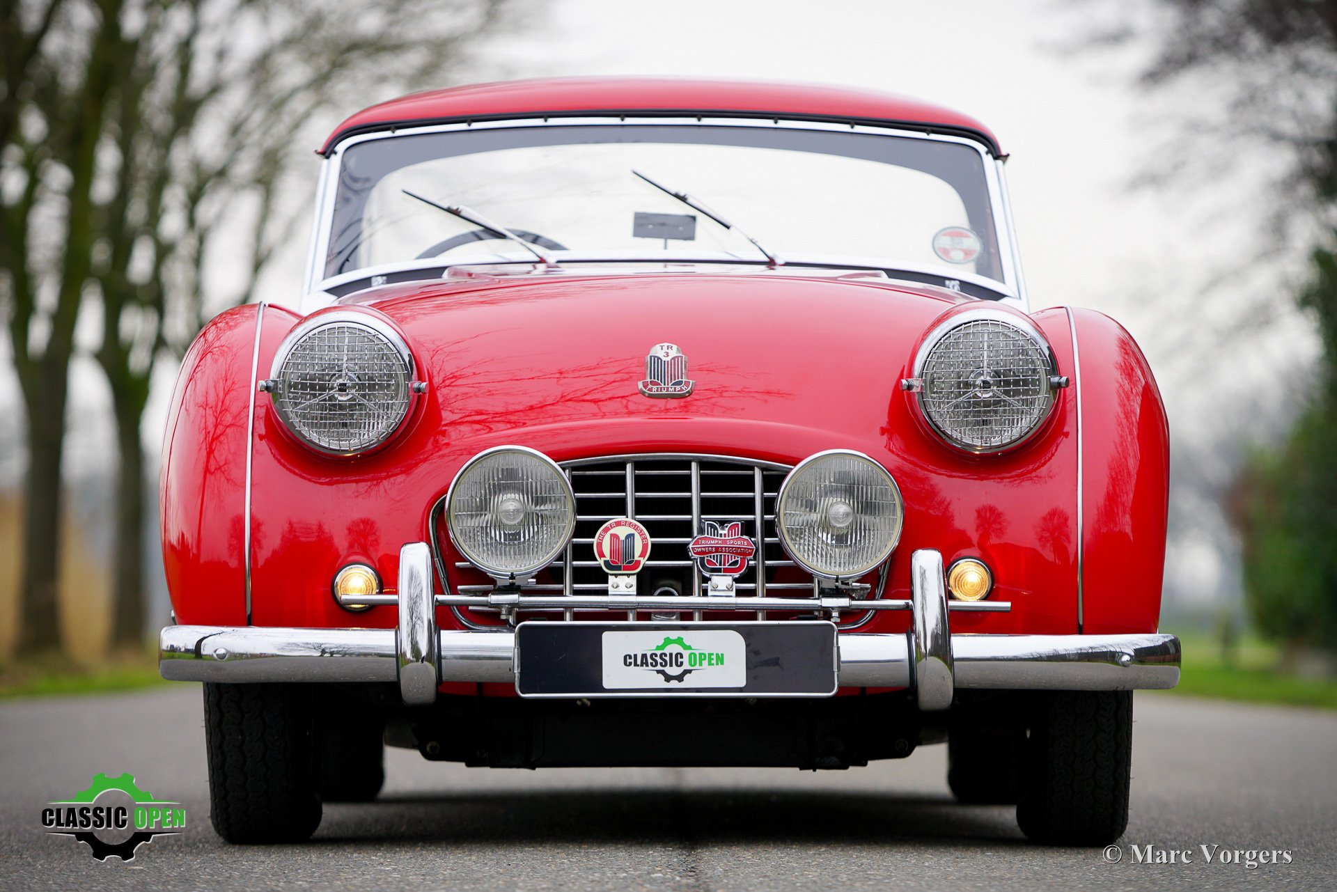 971-triumph-tr3-2.jpg